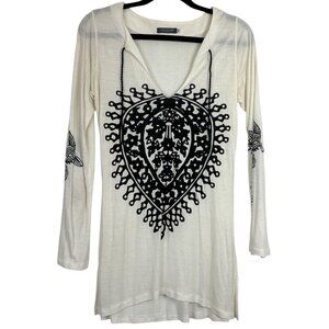 Earthbound Trading Co Tunic Top Women's‎ Small Cream Black Boho Festival Print